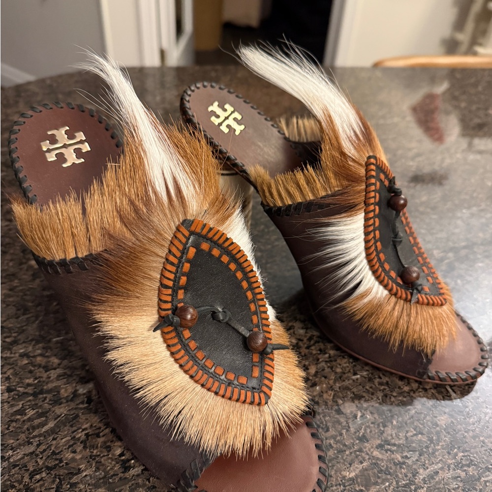 Tory Burch Brown and Cream Fur-Trimmed Mules. Size 10.5, fits like 10.